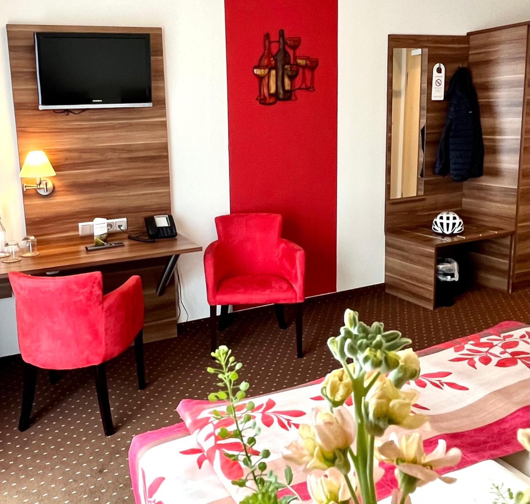 Altdeutsche Weinstube Hotel Rüdesheim am Rhein Exterior foto
