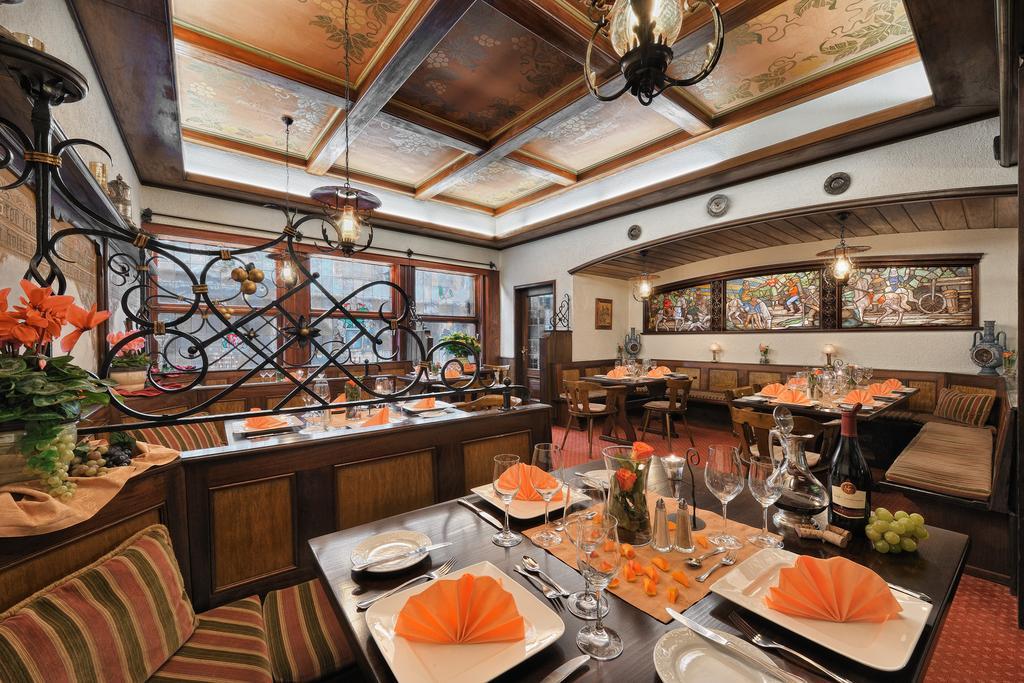Altdeutsche Weinstube Hotel Rüdesheim am Rhein Exterior foto