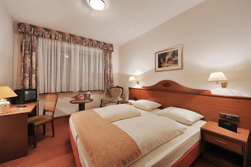 Altdeutsche Weinstube Hotel Rüdesheim am Rhein Exterior foto